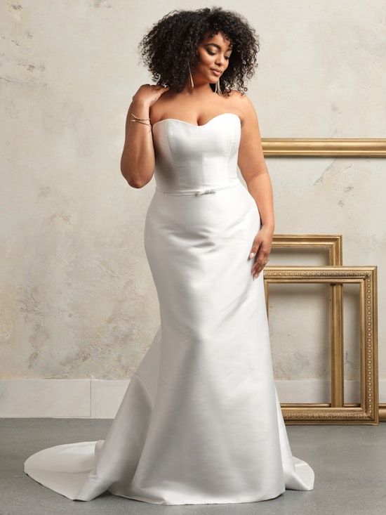 Bride wearing Maisie by Rebecca Ingram