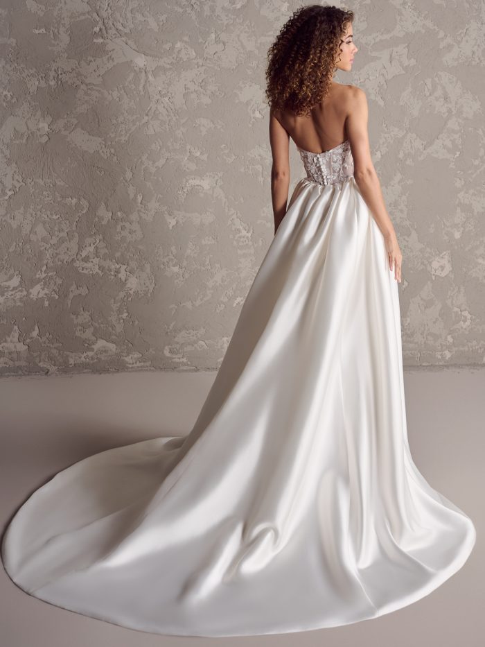 Bride wearing Twyla by Rebecca Ingram during her wedding photography session