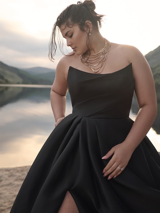 Bride wearing Aspen by Sottero and Midgley 